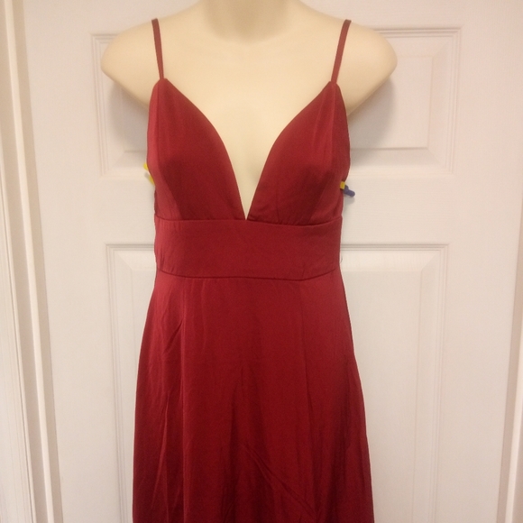 🆕 Lulu's Red👗size Small💕 Beautiful & elegant - Picture 9 of 12